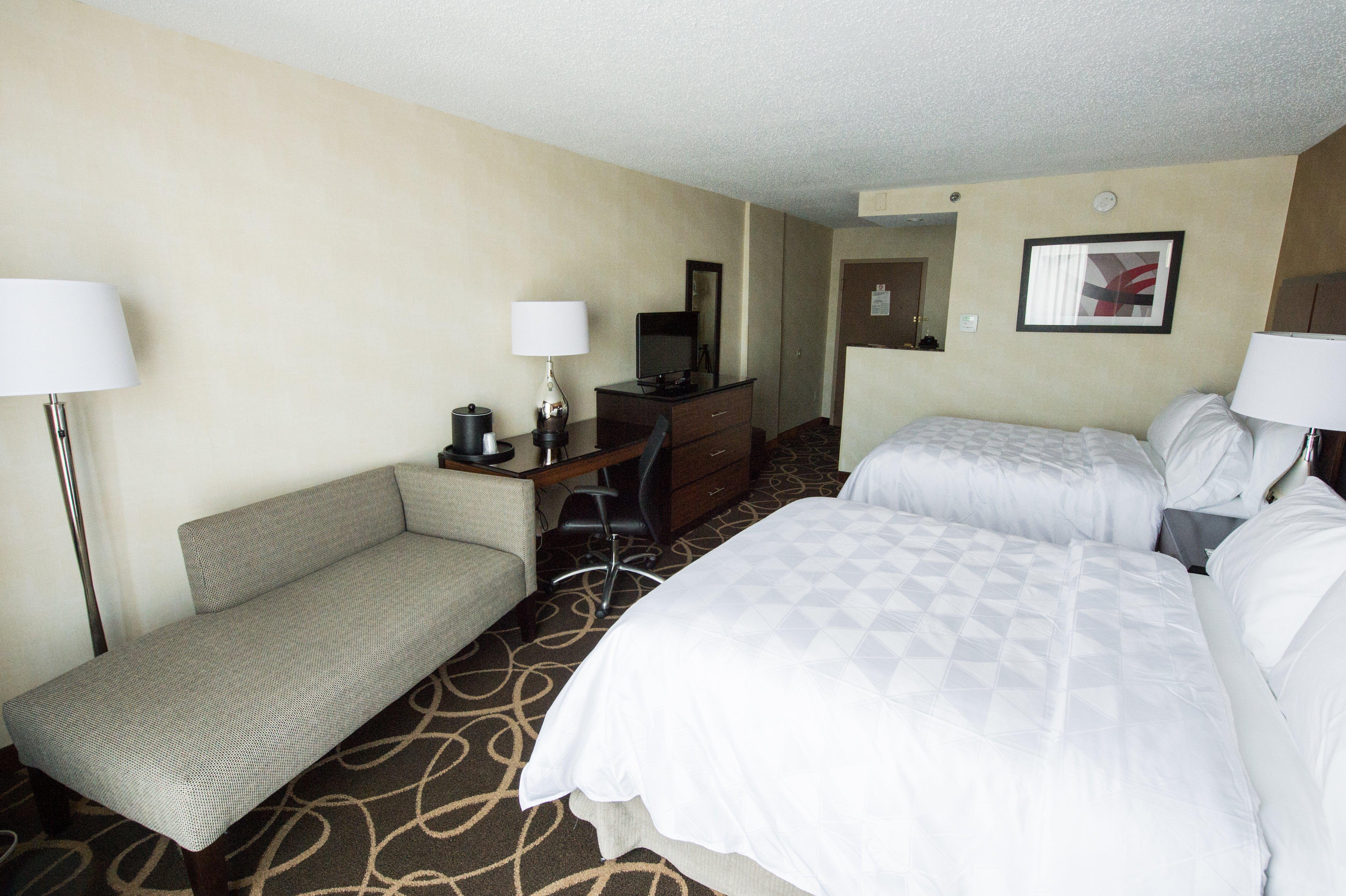 Holiday Inn Newark International Airport Екстер'єр фото